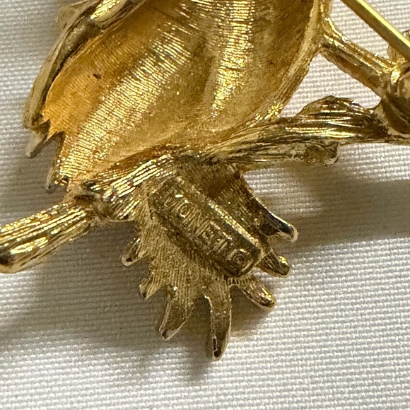 Vintage signed monet owl brooch - Picture 4 of 4